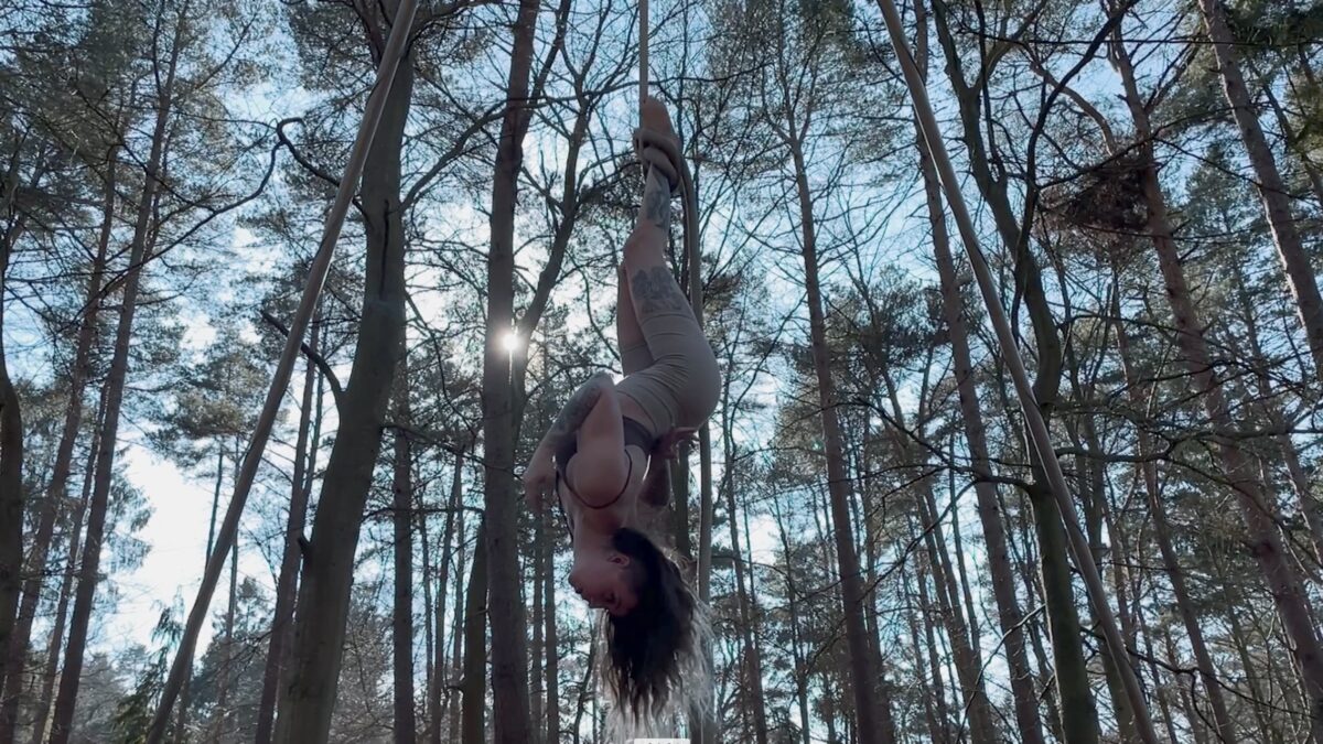 F E R A L film by Daisy Black &#038; Gossamer Thread Circus