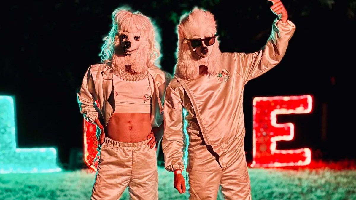 PONY UP presents DOGSHOW